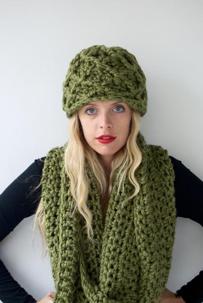 The Triton Chunky Crochet Hat- Olive
